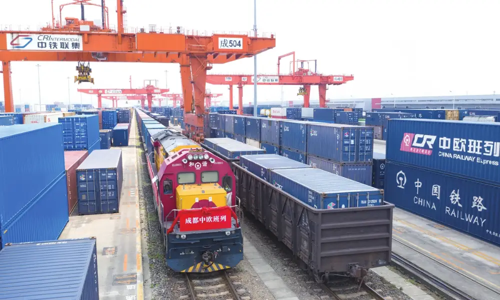 How to ship by railway from China to USA