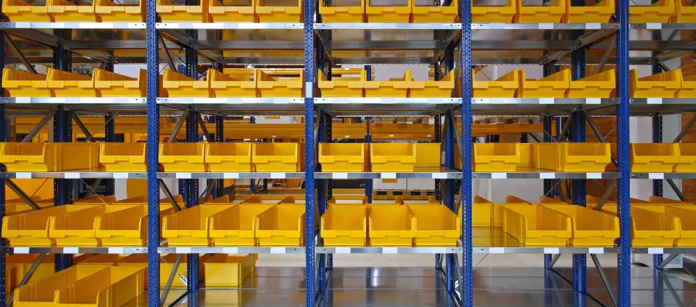 What is ecommerce warehousing